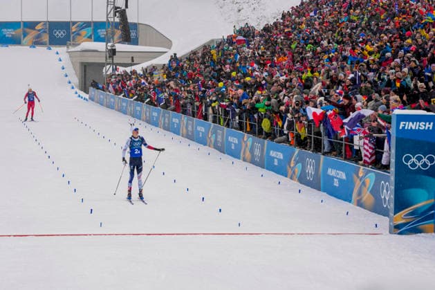 Winter Olympics in Milan Cortina 2026 Anterselva, Italy 20260217. Eric Perrot from France and Vetle Sjaastad Christiansen from Norway during the men s 4 x 7.5 km relay in biathlon at the Winter Olympics in Milano Cortina 2026. Photo: Heiko Junge NTB Anterselva Italy EDITORIAL USE ONLY. RESTRICTED USE FOR BETTING COMPANIES Ref:_SPOqcwgH_7ut1Q.jpg *** Winter Olympics in Milan Cortina 2026 Anterselva, Italy 20260217 Eric Perrot from France and Vetle Sjaastad Christiansen from Norway during the men s 4 x 7 5 km relay in biathlon at the Winter Olympics in Milano Cortina 2026 Photo Heiko Junge NTB Anterselva Italy EDITORIAL USE ONLY RESTRICTED USE FOR BETTING COMPANIES  Copyright: xHeikoxJungex xNTBx