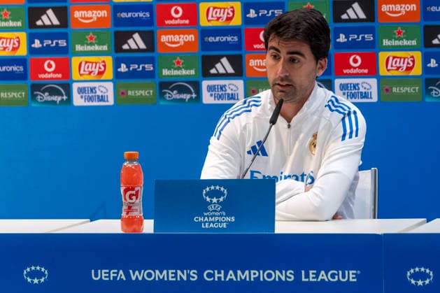 February 17, 2026, Madrid, Madrid, Spain: PAU MARC QUESADA heach coach of Real Madrid Femenino CF speaks to the media during the UEFA Women s Nations League 2025 26 press conference, PK, Pressekonferenz held at the Valdebebas training ground on February 17, 2026, in Madrid, Spain. Madrid Spain - ZUMAc312 20260217_zsp_c312_087 Copyright: xOscarxManuelxSanchezx