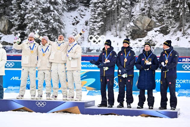 ANTERSELVA, ITALY 20260217 Sweden s Sebastian Samuelsson, Martin Ponsiluoma, Jesper Nelin, and Viktor Brandt on the podium after winning bronze in the men s biathlon relay, 4x7.5km, in Anterselva during the Winter Olympics in Milan Cortina, Italy. *** The image is included in the SPORTS PACKAGE. For others PAYMENT IMAGE *** ANTERSELVA ITALY x10050x *** ANTERSELVA, ITALY 20260217 Sweden s Sebastian Samuelsson, Martin Ponsiluoma, Jesper Nelin, and Viktor Brandt on the podium after winning bronze in the men s biathlon relay, 4x7 5km, in Anterselva during the Winter Olympics in Milan Cortina, Italy The image is included in the SPORTS PACKAGE For others PAYMENT IMAGE ANTERSELVA ITALY x10050x  Copyright: xPontusxLundahl TTx 2026 OLYMPICS MEN S BI-SHOOTING RELAY