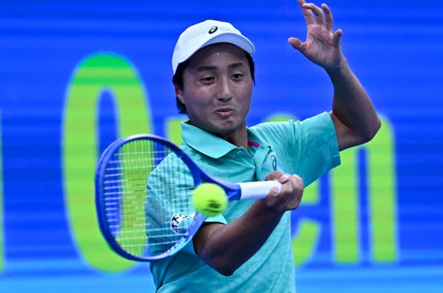 ATP, Tennis Herren QATAR EXXONMOBIL OPEN-ROUND OF 32 Shintaro Mochizuki of Japan competes against Karen Khachanov of Russia in the Round of 32 at the ATP men s Qatar ExxonMobil Open 2026 tennis tournament at the Khalifa International Tennis Complex in Doha, Qatar, on February 17, 2026. DOHA Qatar Copyright: xNOUSHADx