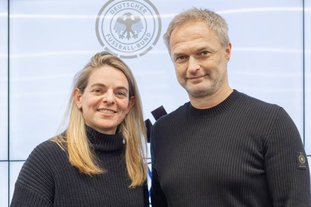 Kaderbekanntgabe Frauen-Nationalmannschaft Links DFB-Sportdirektorin Nia Künzer, rechts Bundestrainer Christian Wück. Pressekonferenz zur Bekanntgabe des Kaders der Frauen-Nationalmannschaft für die Länderspiele gegen Slowenien und Norwegen. 17. Februar 2026 auf dem DFB-Campus in Frankfurt am Main., Frankfurt am Main Hessen Deutschland DFB-Campus