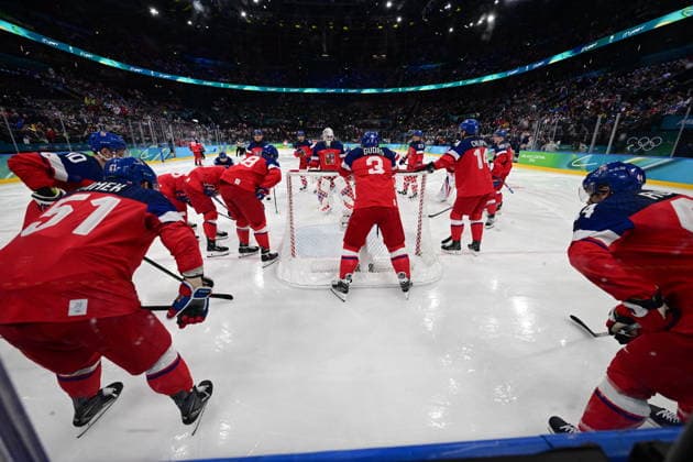 XXV Winter Olympic Games, Olympische Spiele, Olympia, OS in Milan, Italy, on February 17, 2026. Men s Ice hockey, Eishockey preliminary round playoffs, Czechia - Denmark. Czech players before the game. (CTKxPhoto MichalxKamaryt) CTKPhotoP2026021706182  CTKPhotoP2026021706182