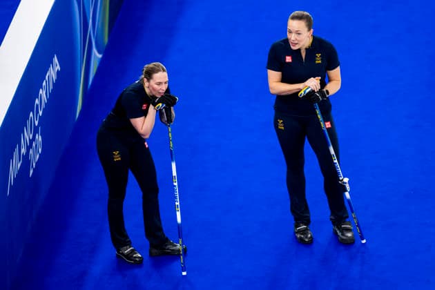 260217 Agnes Knochenhauer and Sofia Scharback of Sweden look dejected in a women s round robin curling match between Sweden and Canada during day 11 of the 2026 Winter Olympics on February 17, 2026 in Cortina. Photo: Jon Olav Nesvold BILDBYRAN COP 217 JE0123 curling Olympic Games, Olympische Spiele, Olympia, OS olympics winter olympics os ol olympiska spel vinter-os olympiske leker milano cortina 2026 milan cortina 2026 milano cortina 2026 olympic games milano cortina 2026 winter olympic games milano cortina-os milano cortina-ol vinter-ol 11 bbeng kanada sverige dam depp *** 260217 Agnes Knochenhauer and Sofia Scharback of Sweden look dejected in a women s round robin curling match between Sweden and Canada during day 11 of the 2026 Winter Olympics on February 17, 2026 in Cortina Photo Jon Olav Nesvold BILDBYRAN COP 217 JE0123 curling olympic games olympics winter olympics os ol olympiska spel vinter os olympiske leker milano cortina 2026 milan cortina 2026 milano cortina 2026 olympic games milano cortina 2026 winter olympic games milano cortina os milano cortina ol vinter ol 11 bbeng kanada sverige dam depp  Copyright: JONxOLAVxNESVOLD BB260217JE062