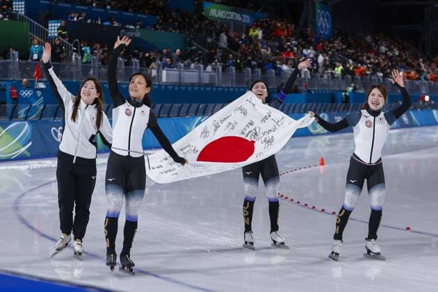 MILAN , 17-02-2026 , Milano Speed skating, Eisschnelllauf Stadium , Olympic Winter games, Winterspiele,Spiele, Summer games 2026 - Speed Skating Team Pursuit finals, Picture shows Japan ladies Momoka Horikawa, Ayano Sato, Miho Takagi Olympic Winter Games 2026 - Speed Skating Team Pursuit finals  x201687622x Copyright:
