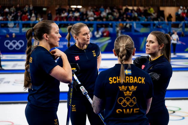 260217 Agnes Knochenhauer, Sara McManus, Sofia Scharback and Anna Hasselborg of Sweden compete in a women s round robin curling match between Sweden and Canada during day 11 of the 2026 Winter Olympics on February 17, 2026 in Cortina. Photo: Jon Olav Nesvold BILDBYRAN COP 217 JE0123 curling Olympic Games, Olympische Spiele, Olympia, OS olympics winter olympics os ol olympiska spel vinter-os olympiske leker milano cortina 2026 milan cortina 2026 milano cortina 2026 olympic games milano cortina 2026 winter olympic games milano cortina-os milano cortina-ol vinter-ol 11 bbeng kanada sverige dam *** 260217 Agnes Knochenhauer, Sara McManus, Sofia Scharback and Anna Hasselborg of Sweden compete in a women s round robin curling match between Sweden and Canada during day 11 of the 2026 Winter Olympics on February 17, 2026 in Cortina Photo Jon Olav Nesvold BILDBYRAN COP 217 JE0123 curling olympic games olympics winter olympics os ol olympiska spel vinter os olympiske leker milano cortina 2026 milan cortina 2026 milano cortina 2026 olympic games milano cortina 2026 winter olympic games milano cortina os milano cortina ol vinter ol 11 bbeng kanada sverige dam  Copyright: JONxOLAVxNESVOLD BB260217JE084