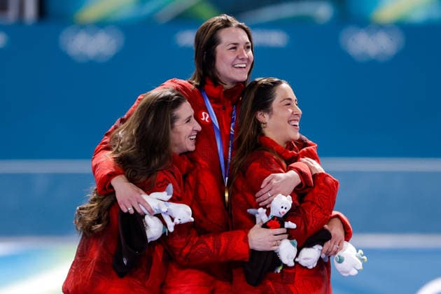 2026-02-17 Speed skating, Eisschnelllauf - Milano Cortina 2026 Winter Olympics - Day 11 MILAN, ITALY - FEBRUARY 17: Ivanie Blondin of Canada, Isabelle Weidemann of Canada, Valerie Maltais of Canada during the podium ceremony after competing in the Women s Team Pursuit during Day 11 of Speed Skating - Milano Cortina 2026 Winter Olympics at Milano Speed Skating Stadium on February 17, 2026 in Milan, Italy. (Photo by Joris Verwijst BSR Agency) Milan Italy Content not available for redistribution in The Netherlands directly or indirectly through any third parties. Copyright: xBSRxAgencyx