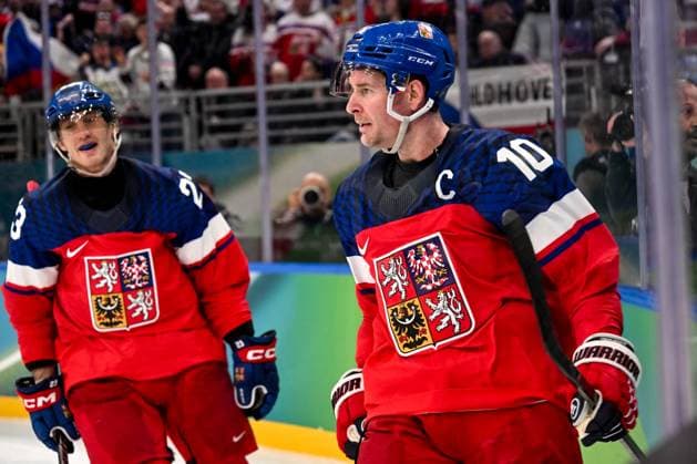 17 02 2026, Milano, Santa Giulia Ice hockey, Eishockey Arena, Winter Olympics: Czechia - Denmark (Ice Hockey), Roman Cervenka of Czechia (R) celebrate his goal Milano Santa Giulia Ice Hockey Arena Lombardy Italy *** 17 02 2026, Milano, Santa Giulia Ice Hockey Arena, Winter Olympics Czechia Denmark Ice Hockey , Roman Cervenka of Czechia R celebrate his goal Milano Santa Giulia Ice Hockey Arena Lombardy Italy Copyright: xJustPictures.ch AndreaxBrancax jp-en-AnBr-AB-AAB_207417022026