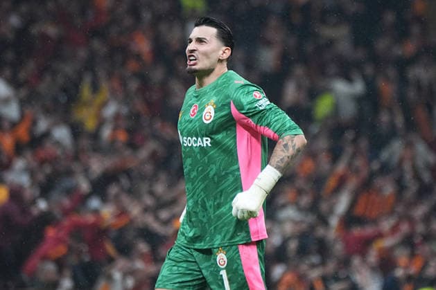 ISTANBUL, TURKEY - FEBRUARY 17: Goalkeeper Ugurcan Cakir of Galatasaray during the UEFA Champions League 2025 26 League Knockout Play-off First Leg match between Galatasaray A.S. and Juventus at Ali Sami Yen Spor Kompleksi on February 17, 2026 in Istanbul, Turkey. Istanbul Turkey Copyright: xSeskimphotox GSaray-Juve-170226 (32)