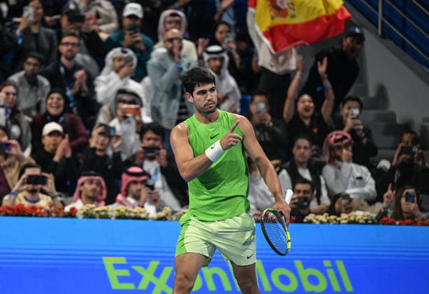 Qatar TotalEnergies Open 2026 - Day Two DOHA, QATAR FEBRUARY 17: Carlos Alcaraz of Spain celebrates after he wins against Arthur Rinderknech of France during a Round One singles match at the Qatar ExxonMobil Open at the Khalifa International Tennis and Squash Complex on February 17, 2026 in Doha, Qatar. Doha Qatar  Copyright: xArturxWidakx originalFilename:widak-qatarexx260217_npoE8.jpg
