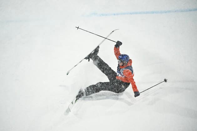 LIVIGNO, ITALIEN 20260217 Norges Ulrik Samnoy kraschar i landningen under herrarnas big air final, Snow Park i Livigno, Italien. *** Bilden ingar i SPORTPAKET. För övriga BETALBILD *** LIVIGNO ITALIEN x10080x *** LIVIGNO, ITALY 20260217 Norways Ulrik Samnoy crashes on landing during the mens big air final, Snow Park in Livigno, Italy Picture in SPORTPAKET For others PAYPICTURE LIVIGNO ITALY x10080x  Copyright: xFredrikxSandberg TTx OS 2026 BIG AIR FINAL