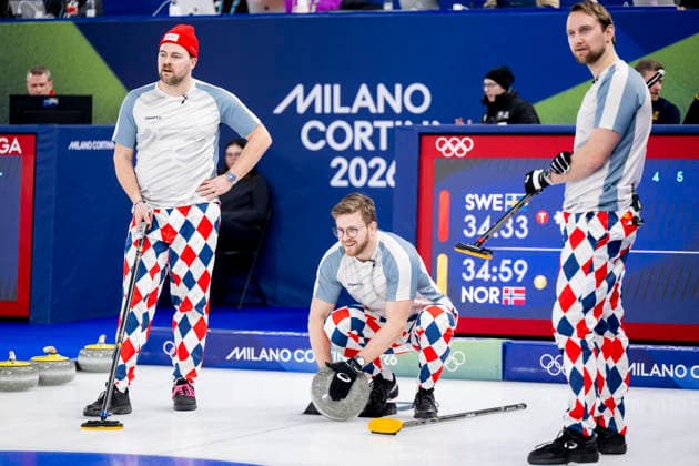 260217 Martin Sesaker, Bendik Ramsfjell and Gaute Nepstad of Norway compete in a men s round robin curling match between Sweden and Norway during day 11 of the 2026 Winter Olympics on February 17, 2026 in Cortina. Photo: Jon Olav Nesvold BILDBYRAN COP 217 JE0124 curling Olympic Games, Olympische Spiele, Olympia, OS olympics winter olympics os ol olympiska spel vinter-os olympiske leker milano cortina 2026 milan cortina 2026 milano cortina 2026 olympic games milano cortina 2026 winter olympic games milano cortina-os milano cortina-ol vinter-ol 11 bbeng sverige sweden norge norway *** 260217 Martin Sesaker, Bendik Ramsfjell and Gaute Nepstad of Norway compete in a men s round robin curling match between Sweden and Norway during day 11 of the 2026 Winter Olympics on February 17, 2026 in Cortina Photo Jon Olav Nesvold BILDBYRAN COP 217 JE0124 curling olympic games olympics winter olympics os ol olympiska spel vinter os olympiske leker milano cortina 2026 milan cortina 2026 milano cortina 2026 olympic games milano cortina 2026 winter olympic games milano cortina os milano cortina ol vinter ol 11 bbeng sverige sweden norge norway  Copyright: JONxOLAVxNESVOLD BB260217JE117