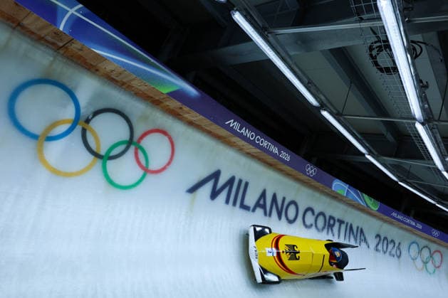 Olympische Winterspiele Milano Cortina 2026 Bob Zweierbob Männer am 17.02.2026 im Cortina Sliding Centre in Cortina d™Ampezzo Francesco Friedrich Alexander Schüller ( Deutschland ) *** Olympic Winter Games Milano Cortina 2026 Bobsleigh two-man bobsleigh men on 17 02 2026 at the Cortina Sliding Center in Cortina d™Ampezzo Francesco Friedrich Alexander Schüller Germany xMSx