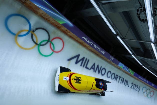 Olympische Winterspiele Milano Cortina 2026 Bob Zweierbob Männer am 17.02.2026 im Cortina Sliding Centre in Cortina d™Ampezzo Adam Ammour Alexander Schaller ( Deutschland ) *** Olympic Winter Games Milano Cortina 2026 Bobsleigh two-man on 17 02 2026 at the Cortina Sliding Center in Cortina d™Ampezzo Adam Ammour Alexander Schaller Germany xMSx