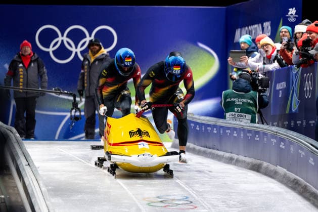 LOCHNER Johannes, FLEISCHHAUER Georg (Deutschland) am Start, ITA, Olympische Spiele Milano Cortina 2026, Olympia, Zweierbob Herren, 17.02.2026 ITA, Olympische Spiele Milano Cortina 2026, Olympia, Zweierbob Herren, 17.02.2026 Cortina d Ampezzo *** LOCHNER Johannes, FLEISCHHAUER Georg Germany at the start, ITA, Olympic Games Milano Cortina 2026, Olympia, two-man bobsleigh men, 17 02 2026 ITA, Olympic Games Milano Cortina 2026, Olympia, two-man bobsleigh men, 17 02 2026 Cortina d Ampezzo Copyright: xEibner-Pressefoto Memmlerx EP_MMR