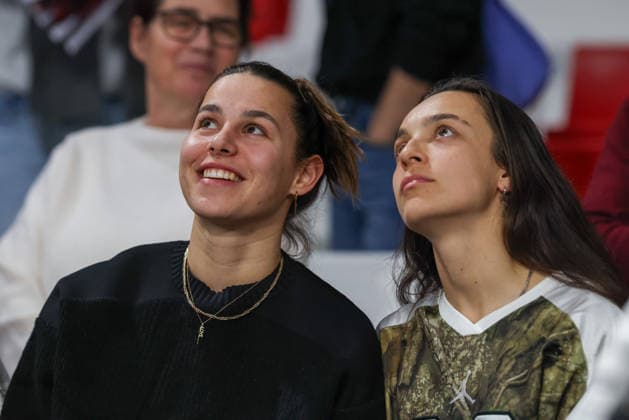 Lena Oberdorf (FC Bayern Muenchen, 08) mit Natalia Padilla-Bidas (FC Bayern Muenchen, 23), GER, FC Bayern Basketball vs. Skyliners Frankfurt, Basketball, easycredit Basketball Bundesliga, 21. Spieltag, Saison 2025 2026, 17.02.2026, GER, FC Bayern Basketball vs. Skyliners Frankfurt, Basketball, easycredit Basketball Bundesliga, 21. Spieltag, Saison 2025 2026, 17.02.2026 Muenchen Copyright: xEibner-Pressefoto JennixMaulx EP_JML