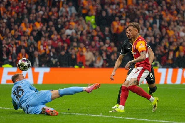 2026-02-17 Galatasaray SK v Juventus FC - UEFA Champions League 2025 26 League Knockout Play-off First Leg ISTANBUL, TURKEY - FEBRUARY 17: Noa Lang of Galatasaray SK during the UEFA Champions League 2025 26 League Knockout Play-off First Leg match between Galatasaray SK and Juventus FC at Rams Park Stadium on February 17, 2026 in Istanbul, Turkey. (Photo by BSR Agency) Istanbul Turkey Content not available for redistribution in The Netherlands directly or indirectly through any third parties. Copyright: xBSRxAgencyx