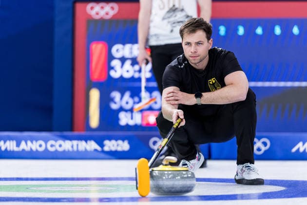 CORTINA, ITALY - FEBRUARY 17: Marc Muskatewitz (Germany) during the Curling Men Germany vs Switzerland - Round Robin Session 10 at the Milano Cortina 2026 Olympics at Cortina Curling Olympic Stadium on day 11 of the Milano Cortina 2026 Olympics on February 17, 2026 in Cortina, Italy. Editorial use only. Italy Copyright: xSteffiexWunderlx