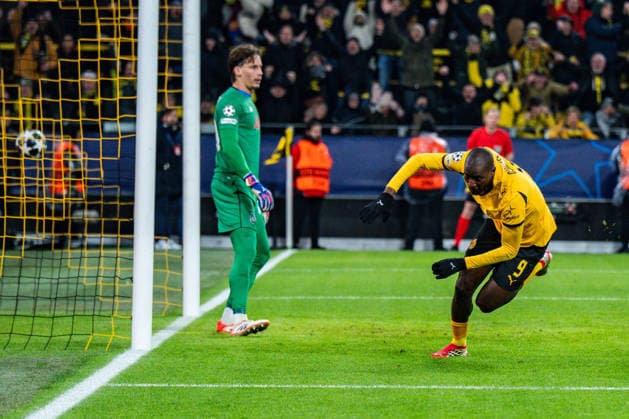 17.02.2026, Borussia Dortmund vs. Atalanta Bergamo, UEFA Champions League, Playoffs Tor zum 1:0 durch Serhou Guirassy (Borussia Dortmund, 9) Regulations prohibit any use of photographs as image sequences and or quasi video Copyright: xBahhoxKarax