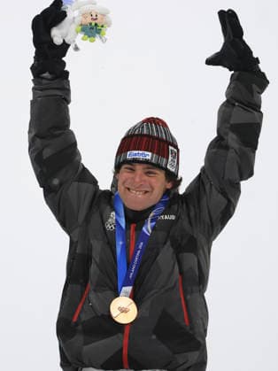 OLYMPICS - Winter Olympic Games, Olympische Spiele, Olympia, OS Milano Cortina 2026 LIVIGNO,ITALY,17.FEB.26 - OLYMPICS, FREE SKI, FREESTYLE SKIING - Winter Olympic Games Milano Cortina 2026, big air, men, final, medal ceremony. Image shows the rejoicing of Matej Svancer (AUT).  GEPAxpictures xWolfgangxGrebien