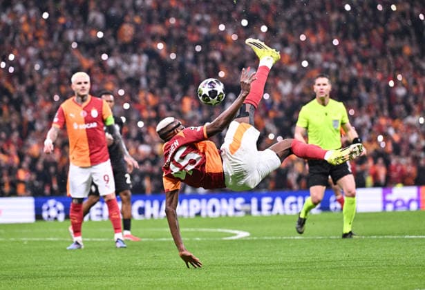 Galatasaray v Juventus - UEFA Champions League ISTANBUL, TURKIYE - FEBRUARY 17: Victor Osimhen of Galatasaray in action during UEFA Champions League last 16 playoff round first leg football match between Galatasaray and Juventus at RAMS Park in Istanbul, Turkiye on February 17, 2026. Elif Ozturk Anadolu Istanbul Turkey. Editorial use only. Please get in touch for any other usage.  Copyright: x2026xAnadoluxElifxOzturkx