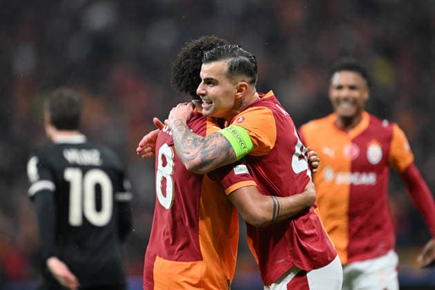 Galatasaray v Juventus - UEFA Champions League ISTANBUL, TURKIYE - FEBRUARY 17: Players of Galatasaray celebrate after scoring a goal during UEFA Champions League last 16 playoff round first leg football match between Galatasaray and Juventus at RAMS Park in Istanbul, Turkiye on February 17, 2026. Isa Terli Anadolu Istanbul Turkey. Editorial use only. Please get in touch for any other usage.  Copyright: x2026xAnadoluxIsaxTerlix