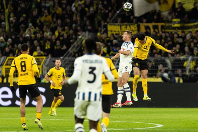 UEFA Champions League: Borussia Dortmund - Atalanta BC; 17.02.2026 Mario Paöali? (Atalanta BC, 8), Ramy Bensebaini (Borussia Dortmund, 5) UEFA Champions League: Borussia Dortmund - Atalanta BC; Signal Iduna Park, Dortmund; 17.02.2026 Copyright: xBEAUTIFULxSPORTS Buriakovx