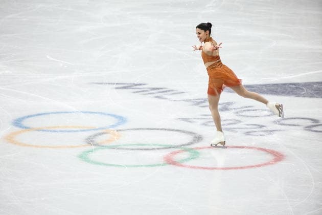 ITALY, MILAN - FEBRUARY 17, 2026: Madeline Schizas of Canada performs her routine in the women s singles short programme at the 2026 Winter Olympic Games, Olympische Spiele, Olympia, OS at Milano Ice Skating Arena. Mikhail Tereshchenko TASS  88864694