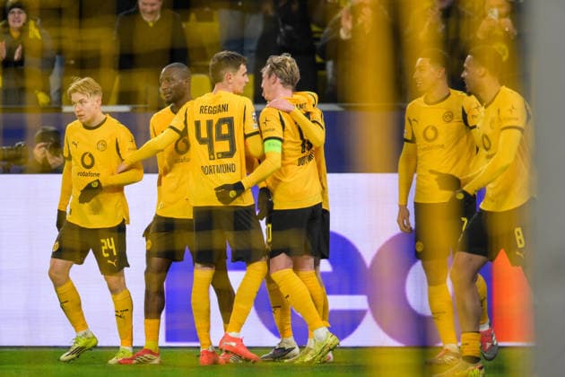 Fußball, Championsleague, 20260217, BV Borussia Dortmund - Atalanta Bergamo. Im Bild Tor 2:0 Torjubel bejubelt Jubel Tor. Dortmund Signal Iduna Park Nordrhein-Westfalen Deutschland Copyright: Passion2Press MarkusxFischerx