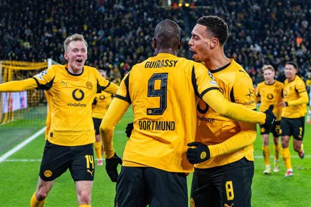 17.02.2026, Borussia Dortmund vs. Atalanta Bergamo, UEFA Champions League, Playoffs Tor zum 2:0 durch Maximilian Beier (Borussia Dortmund, 14) nach Vorlage von Serhou Guirassy (Borussia Dortmund, 9) Regulations prohibit any use of photographs as image sequences and or quasi video Copyright: xBahhoxKarax