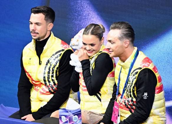 Belgian figure skater Loena Hendrickx reacts after the short program of the Women s Figure skating, Eiskunstlauf competition at the Milano Cortina 2026 Olympic Winter games, Winterspiele,Spiele, Summer games on Tuesday 17 February 2026 in Milan, Italy. The XXV Winter Olympics take place from 6 to 22 February 2026 in Italy. JASPERxJACOBS  x164034819x