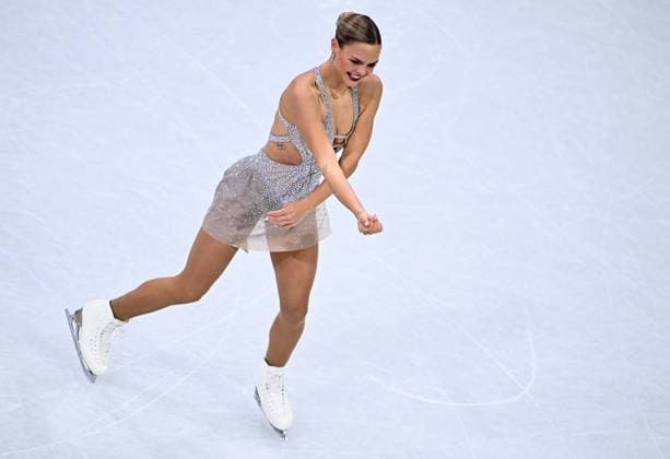 Belgian figure skater Loena Hendrickx pictured in action during the short program of the Women s Figure skating, Eiskunstlauf competition at the Milano Cortina 2026 Olympic Winter games, Winterspiele,Spiele, Summer games on Tuesday 17 February 2026 in Milan, Italy. The XXV Winter Olympics take place from 6 to 22 February 2026 in Italy. JASPERxJACOBS  x164038213x