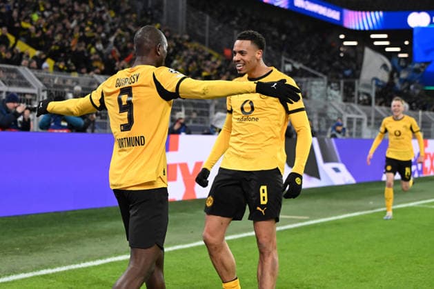 Serhou Guirassy (Borussia Dortmund) und Felix Nmecha (Borussia Dortmund) Jubel, jubeln nach der Torvorlage zum 2:0 waehrend des Spiels der UEFA Champions League 2025 26, Play-offs, Hinspiel zwischen Borussia Dortmund und Atalanta Bergamo, BVB Stadion am 17. February 2026 in Dortmund, Deutschland. (Foto von Ralf Treese DeFodi Images) +++ Serhou Guirassy (Borussia Dortmund) und Felix Nmecha (Borussia Dortmund) celebrates, celebrating during the UEFA Champions League 2025 26 League Knockout Play-off First Leg match between Borussia Dortmund and Atalanta BC at BVB Stadion Dortmund on February 17, 2026 in Dortmund, Germany. (Photo by Ralf Treese DeFodi Images) -