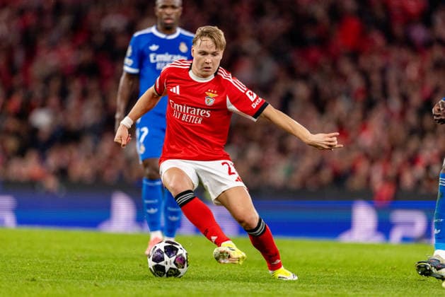 Andreas Schjelderup seen during Champions League play off game between SL Benfica and Real Madrid CF (Maciej Rogowski Ball Raw Images) Lisbon Estadio da Luz Portugal Copyright: xMaciejxRogowskix ROG_BENvsRMA-170