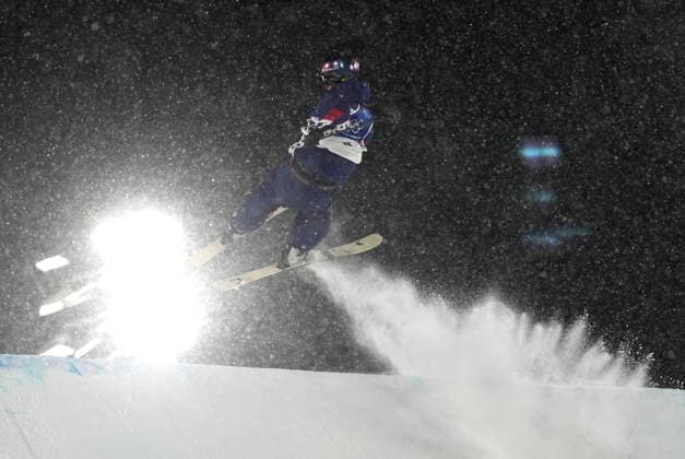 Mac Forehand of the United States takes a practice jump before the start of the Men s Freestyle Skiing Big Air competition at the Milano Cortina 2026 Winter Olympic Games, Olympische Spiele, Olympia, OS in Livigno, Italy, on Tuesday, February 17, 2026. Tormod Frostad of Norway won the gold medal, Forehand won the silver medal and Matej Svancer of Austria won the bronze medal.  OLY20260217815 BOBxSTRONG
