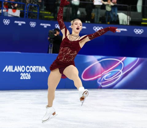 February 17, 2026, Milan, Lombardy, Italy: AMBER GLENN of USA skates her Women s Single Skating free program in the Figure skating, Eiskunstlauf at the Milano Cortina 2026 Winter Olympic Games, Olympische Spiele, Olympia, OS With a score of 67.39 points, AMBER is 13th after the short program. Milan Italy - ZUMAc179 20260217_oly_c179_393 Copyright: xMickaelxChavetx