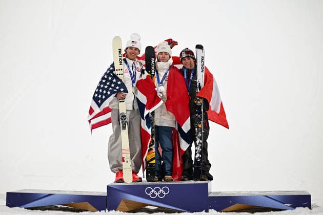(260218) -- LIVIGNO, Feb. 18, 2026 -- Gold medalist Tormod Frostad (C) of Norway, silver medalist Mac Forehand (L) of the United States and bronze medalist Matej Svancer of Austria celebrate on the podium during the victory ceremony for Freestyle Skiing Men s Freeski Big Air at the Milan-Cortina 2026 Olympic Winter games, Winterspiele,Spiele, Summer games in Livigno, Italy, Feb. 17, 2026. ) (MICO2026)ITALY-LIVIGNO-OLYMPIC WINTER GAMES-FREESTYLE SKIING-MEN S FREESKI BIG AIR-FINAL ZhangxHongxiang 