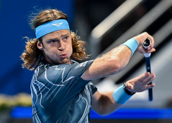 February 17, 2026, Doha, Qatar: Andrey Rublev of Russia plays against Jesper de Jong of the Netherlands (not in view) during their men s singles round of 32 match at the ATP, Tennis Herren Qatar Exxonmobil Open 2026 tennis tournament at the Khalifa International Tennis Complex. Jesper de Jong won against Andrey Rublev 6-4,6-3. Doha Qatar - ZUMAs197 20260217_aaa_s197_389 Copyright: xNoushadxVariyattiyakkalx