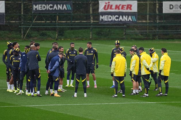 Ahead of the Fenerbahce v Nottingham Forest - UEFA Europa League ISTANBUL, TURKIYE - FEBRUARY 18: Fenerbahce players attend the training session ahead of the UEFA Europa League round of 16 play-off first leg match between Fenerbahce v Nottingham Forest at Can Bartu Facilities in Istanbul, Turkiye on February 18, 2026. Adem Kutucu Anadolu Istanbul Turkey. Editorial use only. Please get in touch for any other usage.  Copyright: x2026xAnadoluxAdemxKutucux