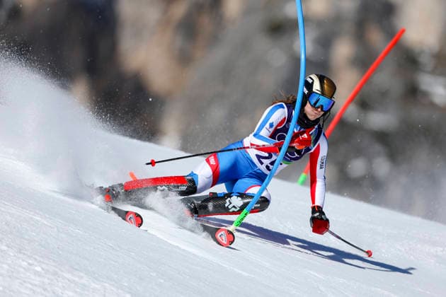 OLYMPICS - Winter Olympic Games, Olympische Spiele, Olympia, OS Milano Cortina 2026 CORTINA D AMPEZZO,ITALY,18.FEB.26 - OLYMPICS, ALPINE SKIING - Winter Olympic Games Milano Cortina 2026, slalom, women. Image shows Caitlin McFarlane (FRA).  GEPAxpictures xMaticxKlansek