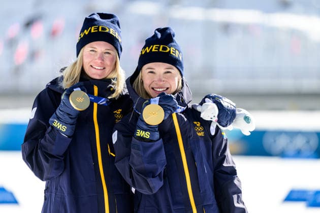 260218 Maja Dahlqvist of Sweden and Jonna Sundling of Sweden celebrate with gold medals after women s free technique team sprint cross-country skiing final during day 12 of the 2026 Winter Olympics on February 18, 2026 in Val di Fiemme. Photo: Jon Olav Nesvold BILDBYRAN COP 217 MT0993 skidor cross-country skiing langrenn Olympic Games, Olympische Spiele, Olympia, OS olympics winter olympics os ol olympiska spel vinter-os olympiske leker milano cortina 2026 milan cortina 2026 milano cortina 2026 olympic games milano cortina 2026 winter olympic games milano cortina-os milano cortina-ol vinter-ol 12 bbeng teamsprint sweden sverige jubel guld gold *** 260218 Maja Dahlqvist of Sweden and Jonna Sundling of Sweden celebrate with gold medals after women s free technique team sprint cross country skiing final during day 12 of the 2026 Winter Olympics on February 18, 2026 in Val di Fiemme Photo Jon Olav Nesvold BILDBYRAN COP 217 MT0993 skidor cross country skiing langrenn olympic games olympics winter olympics os ol olympiska spel vinter os olympiske leker milano cortina 2026 milan cortina 2026 milano cortina 2026 olympic games milano cortina 2026 winter olympic games milano cortina os milano cortina ol vinter ol 12 bbeng teamsprint sweden sverige jubel guld gold  Copyright: JONxOLAVxNESVOLD BB260218JE083