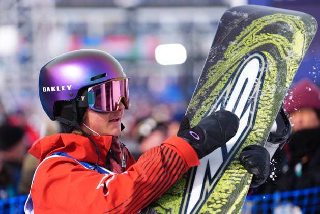 February 18, 2026, Livigno, Italy: Canada s Cameron Spalding reacts after competing in men s snowboard slopestyle finals at the Milano Cortina 2026 Winter Olympic Games, Olympische Spiele, Olympia, OS in Livigno, Italy, Wednesday, Feb. 18, 2026. Canada News - February 18, 2026  - ZUMAc35_ 20260218_zaf_c35_019 Copyright: xSeanxKilpatrickx