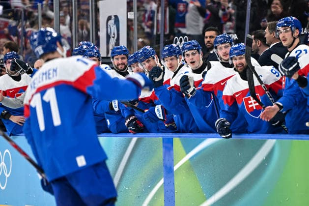18 02 2026, Milano, Santa Giulia Ice hockey, Eishockey Arena, Winter Olympics: Slovakia - Germany (Ice Hockey), Milos Kelemen of Slovakia celebrate a goal Milano Santa Giulia Ice Hockey Arena Lombardy Italy *** 18 02 2026, Milano, Santa Giulia Ice Hockey Arena, Winter Olympics Slovakia Germany Ice Hockey , Milos Kelemen of Slovakia celebrate a goal Milano Santa Giulia Ice Hockey Arena Lombardy Italy Copyright: xJustPictures.ch AndreaxBrancax jp-en-AnBr-AB-AAB_432918022026