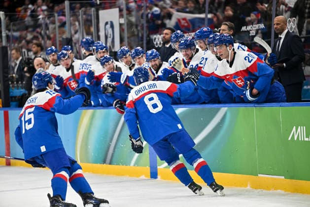 18 02 2026, Milano, Santa Giulia Ice hockey, Eishockey Arena, Winter Olympics: Slovakia - Germany (Ice Hockey), Oliver Okuliar of Slovakia celebrate his goal Milano Santa Giulia Ice Hockey Arena Lombardy Italy *** 18 02 2026, Milano, Santa Giulia Ice Hockey Arena, Winter Olympics Slovakia Germany Ice Hockey , Oliver Okuliar of Slovakia celebrate his goal Milano Santa Giulia Ice Hockey Arena Lombardy Italy Copyright: xJustPictures.ch AndreaxBrancax jp-en-AnBr-AB-AAB_454218022026