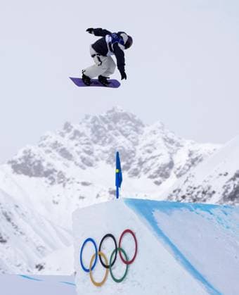 Milan Cortina Olympics: Snowboard Taiga Hasegawa of Japan competes en route to winning the men s snowboard slopestyle silver at the Milan Cortina Olympics on Feb. 18, 2026, at Livigno Snow Park in Livigno, Italy.  A14AA0005300079P