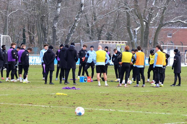 DEU, DFL, 2. FBL Hertha BSC, Training, 18.02.2026, Sportforum, Berlin, DEU, DFL, 2. FBL Hertha BSC, Training, im Bild Hertha-Spielerkreis DFL - regulations prohibit any use of Photographs as image sequences and or quasi-video