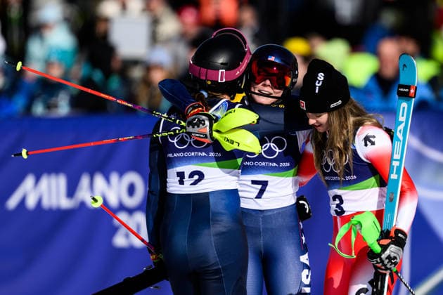 260218 Anna Swenn Larsson of Sweden, Mikaela Shiffrin of USA and Camille Rast of Switzerland celebrate after competing in women s alpine skiing slalom during day 12 of the 2026 Winter Olympics on February 18, 2026 in Cortina. Photo: Joel Marklund BILDBYRAN kod JM JM0797 bbeng alpint alpine skiing Olympic Games, Olympische Spiele, Olympia, OS olympics winter olympics os ol olympiska spel vinter-os olympiske leker milano cortina 2026 milan cortina 2026 milano cortina 2026 olympic games milano cortina 2026 winter olympic games milano cortina-os milano cortina-ol vinter-ol slalam dam jubel *** 260218 Anna Swenn Larsson of Sweden, Mikaela Shiffrin of USA and Camille Rast of Switzerland celebrate after competing in women s alpine skiing slalom during day 12 of the 2026 Winter Olympics on February 18, 2026 in Cortina Photo Joel Marklund BILDBYRAN kod JM JM0797 bbeng alpine alpine skiing olympic games olympics winter olympics os ol olympiska spel vinter os olympiske leker milano cortina 2026 milan cortina 2026 milano cortina 2026 olympic games milano cortina 2026 winter olympic games milano cortina os milano cortina ol vinter ol slalam dam jubel  Copyright: JOELxMARKLUND BB260218JM137
