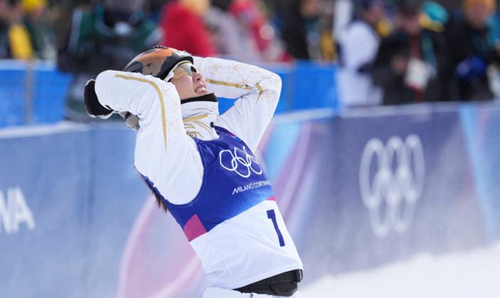 (260218) -- LIVIGNO, Feb. 18, 2026 -- Xu Mengtao of China reacts during the freestyle skiing women s aerials final 1 at the Milan-Cortina 2026 Olympic Winter games, Winterspiele,Spiele, Summer games in Livigno, Italy, Feb. 18, 2026. ) (MICO2026)ITALY-LIVIGNO-OLYMPIC WINTER GAMES-FREESTYLE SKIING-WOMEN S AERIALS-FINAL HuxChao 