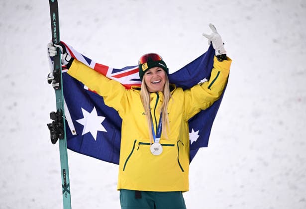 2026 WINTER Olympic Games, Olympische Spiele, Olympia, OS Danielle Scott of Australia celebrates after winning silver in the Women™s Aerials super final at Livigno Snow Park on day 11 of the 2026 Milano Cortina Winter Olympic Games in Italy, Wednesday, February 18, 2026. ( NO ARCHIVING, EDITORIAL USE ONLY LIVIGNO SONDRIO ITALY  Copyright: xDANxHIMBRECHTSx 20260219136981500069
