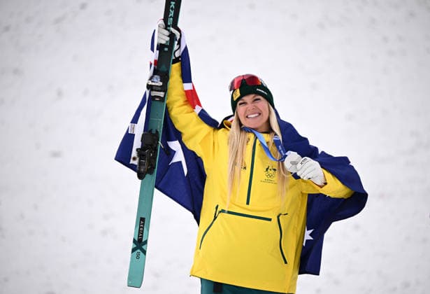2026 WINTER Olympic Games, Olympische Spiele, Olympia, OS Danielle Scott of Australia celebrates after winning silver in the Women™s Aerials super final at Livigno Snow Park on day 11 of the 2026 Milano Cortina Winter Olympic Games in Italy, Wednesday, February 18, 2026. ( NO ARCHIVING, EDITORIAL USE ONLY LIVIGNO SONDRIO ITALY  Copyright: xDANxHIMBRECHTSx 20260219190567345084
