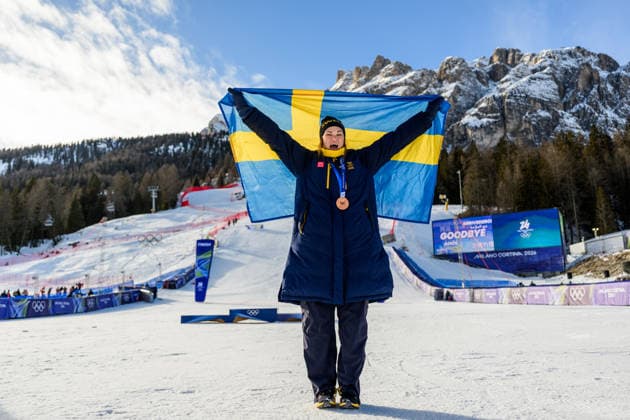260218 Anna Swenn Larsson of Sweden celebrates third place in women s alpine skiing slalom during day 12 of the 2026 Winter Olympics on February 18, 2026 in Cortina. Photo: Joel Marklund BILDBYRAN kod JM JM0797 bbeng alpint alpine skiing Olympic Games, Olympische Spiele, Olympia, OS olympics winter olympics os ol olympiska spel vinter-os olympiske leker milano cortina 2026 milan cortina 2026 milano cortina 2026 olympic games milano cortina 2026 winter olympic games milano cortina-os milano cortina-ol vinter-ol slalam dam sweden sverige jubel bronze brons *** 260218 Anna Swenn Larsson of Sweden celebrates third place in women s alpine skiing slalom during day 12 of the 2026 Winter Olympics on February 18, 2026 in Cortina Photo Joel Marklund BILDBYRAN kod JM JM0797 bbeng alpine alpine skiing olympic games olympics winter olympics os ol olympiska spel vinter os olympiske leker milano cortina 2026 milan cortina 2026 milano cortina 2026 olympic games milano cortina 2026 winter olympic games milano cortina os milano cortina ol vinter ol slalam dam sweden sverige jubel bronze brons  Copyright: JOELxMARKLUND BB260218JM187